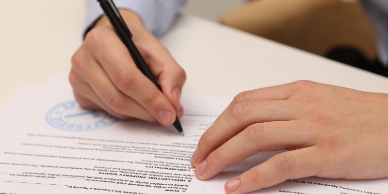 Why License Verification Matters for Every Player