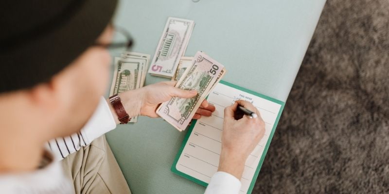 Avoiding Common Pitfalls That Harm Money Management